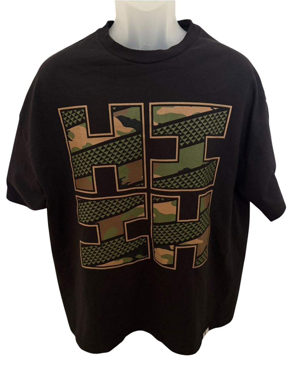 HI Hawaii’s Finest Kekemapa 2021 Black Tee Shirt w/ Camo Block Print Men XL